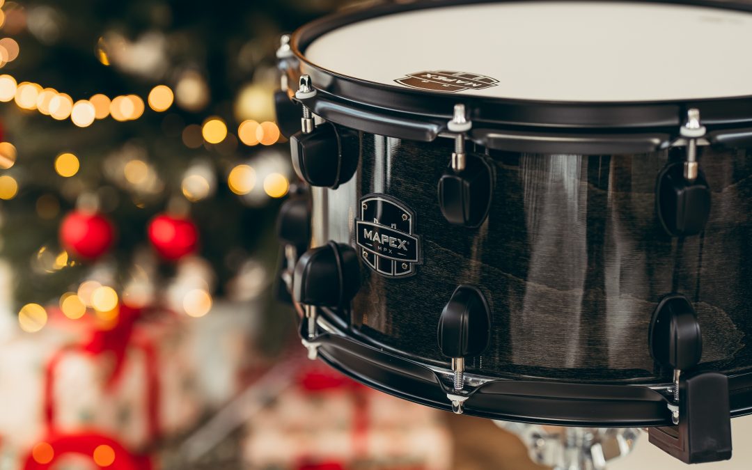 Rytmiczne Święta: Najlepsze Pomysły na Prezent Dla Perkusistów od Mapex